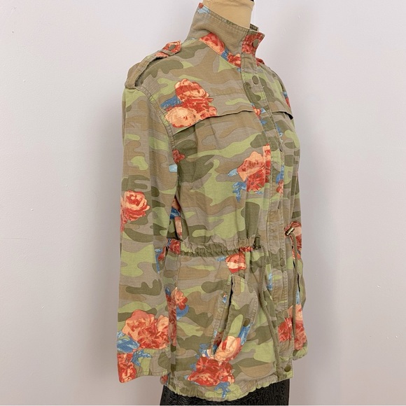 Army Green Camouflage Rose & Blue Floral Utility Anorak Jacket Size S - Picture 6 of 11